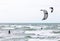 Two paralelle Kite Surfers
