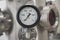 Vacuum pressure gauge