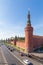 View from the bridge to the Kremlin wall with the Moskvoretskaya Tower, Moscow, Rusia.