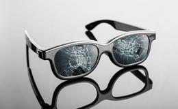 Oculos De Sol Quebrados Imagem De Stock Imagem De Quebrados 62306345