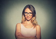 Aantrekkelijke vrouw in glazen royalty-vrije stock fotografie Aantrekkelijke vrouw in glazen royalty-vrije stock fotografie