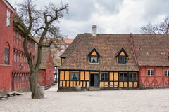 AARHUS DANI, KWIECIEŃ, - 12, 2015: Średniowieczni domy obrazy stock AARHUS DANI, KWIECIEŃ, - 12, 2015: Średniowieczni domy obrazy stock