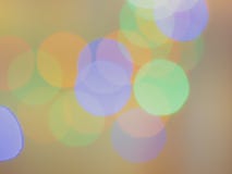 Abstrakt suddighet: blå signal av ljus bokeh från bakgrunden av christ Royaltyfria Foton