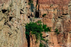 Abzugsgraben-Abzugsgrabendorf China mit zehn Schluchten keine Tagesschlucht in der Hebei-Provinz Xingtai-Stadtmauer-Straße Lizenzfreie Stockfotos Abzugsgraben-Abzugsgrabendorf China mit zehn Schluchten keine Tagesschlucht in der Hebei-Provinz Xingtai-Stadtmauer-Straße Lizenzfreie Stockfotos