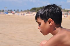 Adepte de la plage pensif photo stock Adepte de la plage pensif photo stock