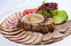 Affettatura dello spuntino della carne fotografia stock Affettatura dello spuntino della carne fotografia stock