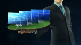 Affärsmannen har förestående grön svart för solpanel för animering för energibegreppsbyggande Affärsmannen har förestående grön svart för solpanel för animering för energibegreppsbyggande