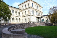 Akademia dera bildenden KÃ ¼ nste w MÃ ¼ nchen obraz stock Akademia dera bildenden KÃ ¼ nste w MÃ ¼ nchen obraz stock