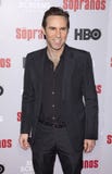 Alessandro Nivola на двадцатом Реюньоне сопрано годовщины стоковые фотографии rf Alessandro Nivola на двадцатом Реюньоне сопрано годовщины стоковые фотографии rf
