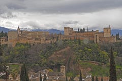 Alhambra, pałac i fortecy kompleks lokalizować w Granada, Andalusia, Hiszpania budowaliśmy w mid-13th wieku obraz stock Alhambra, pałac i fortecy kompleks lokalizować w Granada, Andalusia, Hiszpania budowaliśmy w mid-13th wieku obraz stock