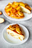 Alimento, dessert, pasticcerie, torta Bella torta di mele saporita fotografia stock Alimento, dessert, pasticcerie, torta Bella torta di mele saporita fotografia stock