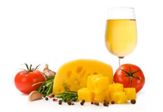 Alimento italiano: queijo, vinho branco, alecrim, tomates fotografia de stock Alimento italiano: queijo, vinho branco, alecrim, tomates fotografia de stock
