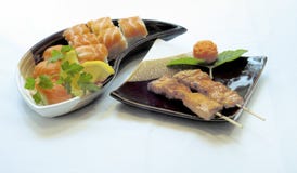Alimento japonês, sushi Maki fotografia de stock royalty free Alimento japonês, sushi Maki fotografia de stock royalty free