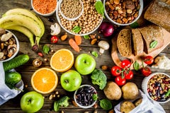 Alimento ricco della buona fibra del carboidrato fotografia stock libera da diritti Alimento ricco della buona fibra del carboidrato fotografia stock libera da diritti