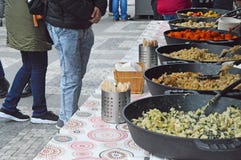 Aliments de préparation rapide dans la place images libres de droits Aliments de préparation rapide dans la place images libres de droits
