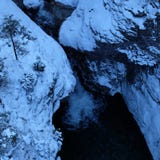 Alpejski zima wąwozu Arial widok fotografia stock Alpejski zima wąwozu Arial widok fotografia stock