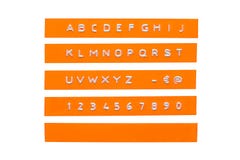 Alphabet de relief sur bande en plastique orange Photographie stock Alphabet de relief sur bande en plastique orange Photographie stock