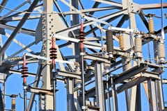 Alta tensione della sottostazione di CA fotografia stock libera da diritti Alta tensione della sottostazione di CA fotografia stock libera da diritti