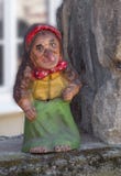 Alte nette Hexenstatue lizenzfreie stockfotos Alte nette Hexenstatue lizenzfreie stockfotos
