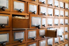 Alter Bibliothekskatalog stockbilder Alter Bibliothekskatalog stockbilder