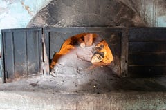 Alter hölzerner Ofen stockfotos Alter hölzerner Ofen stockfotos