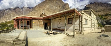 Altes Baltit-Fort in der Herbstsaison Hunza-Tal, Pakistan lizenzfreies stockfoto Altes Baltit-Fort in der Herbstsaison Hunza-Tal, Pakistan lizenzfreies stockfoto
