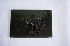?amany laptopu ekran na lekkim tle zdjęcia royalty free ?amany laptopu ekran na lekkim tle zdjęcia royalty free