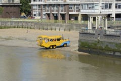 Amphibious Tourist Bus On River Thames. London UK Royalty Free Stock Images Amphibious Tourist Bus On River Thames. London UK Royalty Free Stock Images