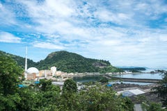 Angra kärnkraftverk, Rio de Janeiro, Brasilien royaltyfri fotografi Angra kärnkraftverk, Rio de Janeiro, Brasilien royaltyfri fotografi