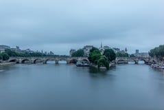 Ansicht Ile de la Cite und des Pont Neuf in Paris stockbilder Ansicht Ile de la Cite und des Pont Neuf in Paris stockbilder