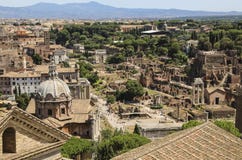 Ansicht Roman Forums von der Seite von Vittoriano, Italien Stockfotos Ansicht Roman Forums von der Seite von Vittoriano, Italien Stockfotos