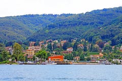 Ansicht von Baveno und von See Maggiore Italien stockbilder Ansicht von Baveno und von See Maggiore Italien stockbilder