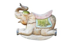 Antiquiteit die houten die olifant schommelen op witte achtergrond wordt geïsoleerd royalty-vrije stock afbeelding Antiquiteit die houten die olifant schommelen op witte achtergrond wordt geïsoleerd royalty-vrije stock afbeelding