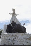 Approche frontale du monument à Rodolfo Gaona dans le ³ n Guanajuato de Leà photographie stock Approche frontale du monument à Rodolfo Gaona dans le ³ n Guanajuato de Leà photographie stock