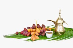 Arabic Coffee Pot With Date Fruits Royalty Free Stock Photography Arabic Coffee Pot With Date Fruits Royalty Free Stock Photography