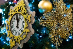 Arbre décoré de Chrismas, pin, nouvelle année, plan rapproché de lighs de chrismas image stock Arbre décoré de Chrismas, pin, nouvelle année, plan rapproché de lighs de chrismas image stock