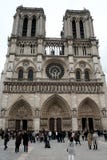 Architettura della Francia Facciata della cattedrale di Notre Dame de Paris France 03 20 2019 fotografia stock Architettura della Francia Facciata della cattedrale di Notre Dame de Paris France 03 20 2019 fotografia stock