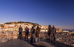 A arquitetura da cidade de Lisboa, Portugal, considerado de Portas faz o solenoide, fotos de stock A arquitetura da cidade de Lisboa, Portugal, considerado de Portas faz o solenoide, fotos de stock