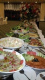 Arreglo árabe delicioso de la comida fría de la ensalada foto de archivo Arreglo árabe delicioso de la comida fría de la ensalada foto de archivo