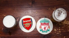 Arsenaal versus liverpool stock afbeeldingen Arsenaal versus liverpool stock afbeeldingen