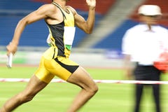 Atleta en la acción Atleta en la acción