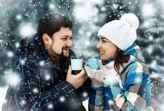 https://thumbs.dreamstime.com/t/attractive-man-woman-drinking-coffee-attractive-men-women-drinking-coffee-background-christmas-landscape-106318400.jpg