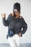 Attrezzatura della ragazza dei pantaloni a vita bassa fotografie stock Attrezzatura della ragazza dei pantaloni a vita bassa fotografie stock