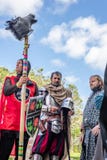 AUCKLAND, NEUSEELAND - 7. APRIL 2018: Zuschauer und Konkurrenten am Murrays-Bucht-Kai Birdman-Festival stockfoto AUCKLAND, NEUSEELAND - 7. APRIL 2018: Zuschauer und Konkurrenten am Murrays-Bucht-Kai Birdman-Festival stockfoto