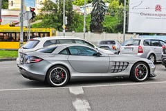 Augusti 20, 2012 Kiev Ukraina Mercedes-Benz SLR McLaren 722 upplaga arkivbild Augusti 20, 2012 Kiev Ukraina Mercedes-Benz SLR McLaren 722 upplaga arkivbild