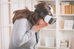 Auriculares da realidade virtual imagem de stock royalty free Auriculares da realidade virtual imagem de stock royalty free