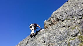 australites Περιοχή ` Stubai ` βουνών Κατάρτιση στην αναρρίχηση βράχου στοκ εικόνες australites Περιοχή ` Stubai ` βουνών Κατάρτιση στην αναρρίχηση βράχου στοκ εικόνες