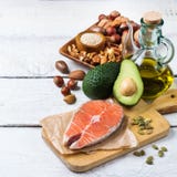 Auswahl des gesunden fetten Quelllebensmittels, Lebenkonzept lizenzfreies stockbild Auswahl des gesunden fetten Quelllebensmittels, Lebenkonzept lizenzfreies stockbild