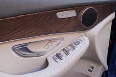 Autodeur door close-up Auto binnenlandse details royalty-vrije stock fotografie Autodeur door close-up Auto binnenlandse details royalty-vrije stock fotografie