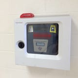 Automatyzujący zewnętrznie defibrillator zdjęcia royalty free Automatyzujący zewnętrznie defibrillator zdjęcia royalty free